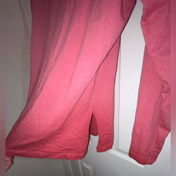 NWT The Black Dog Boyfriend Tee long sleeve, front pocket, relaxed fit cotton - Picture 10 of 12